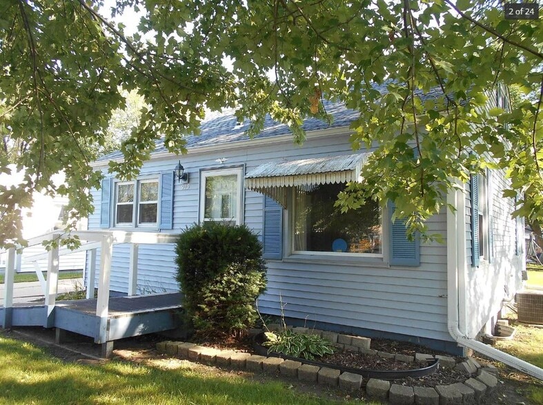 Handicap accessible - 915 Marie Ave