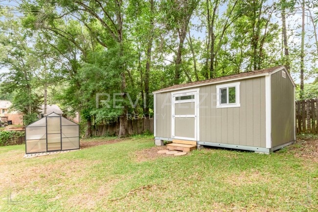 Building Photo - 1724 Rustic Wood Ct