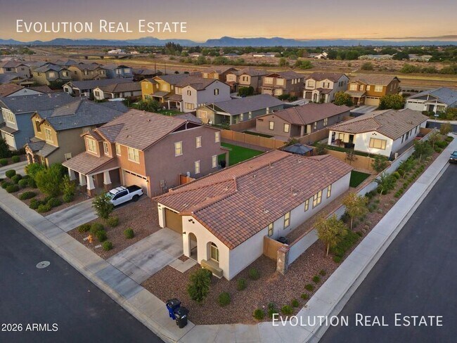 Building Photo - 6627 S Abbey Ln