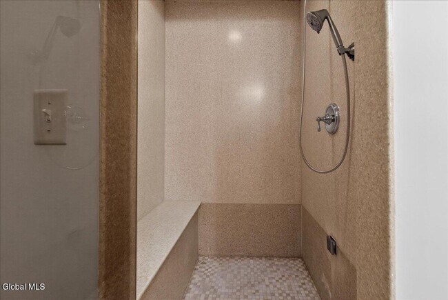 Building Photo - 54 Freemans Bridge Rd