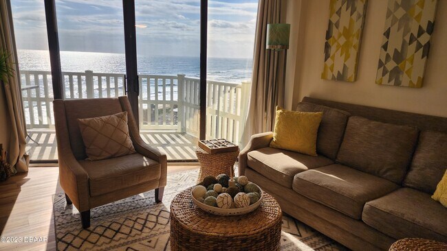 Building Photo - 3580 S Ocean Shore Blvd