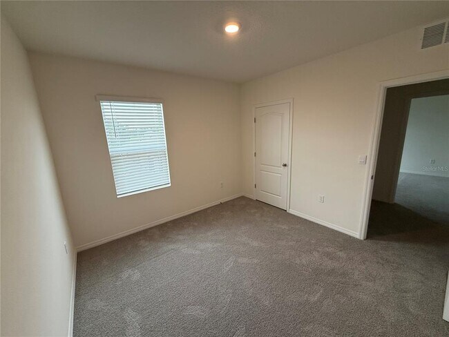 Building Photo - 1148 Cascades Ave