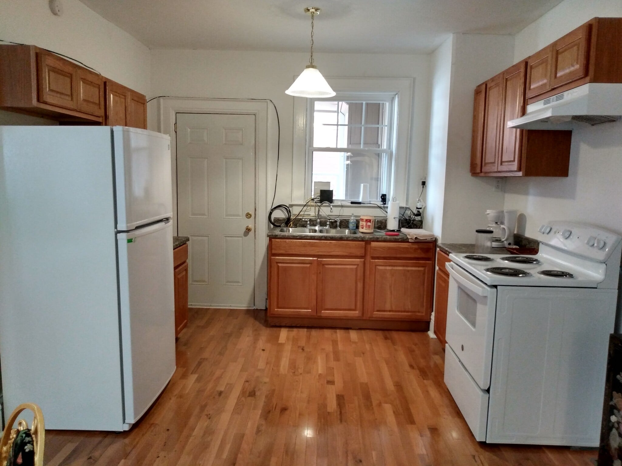 Kitchen area of great room - 1632 Virginia St E