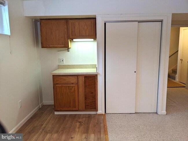 Building Photo - 8208 Thoreau Dr