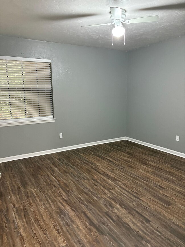 Building Photo - 2049 Watson Way