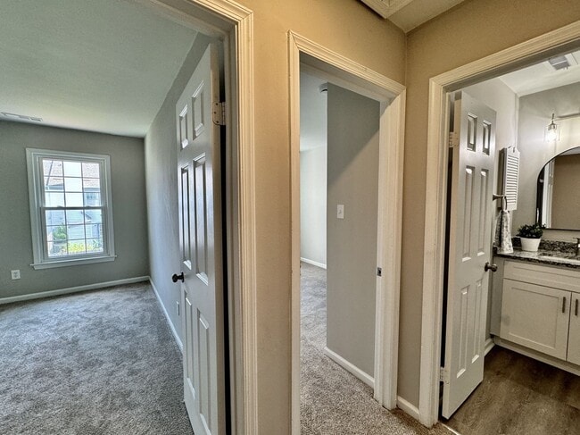 Building Photo - COMPLETELY Updated & Ready 08-21-26!! Sparkling Community Pool - Pet Friendly - Fenced Backyard!