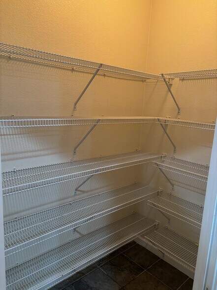 Building Photo - 3339 Monaghan St