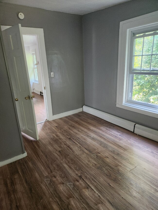 Bedroom 2 - 53 Morrison St