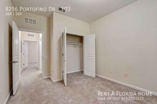 Building Photo - 8296 Portofino Dr