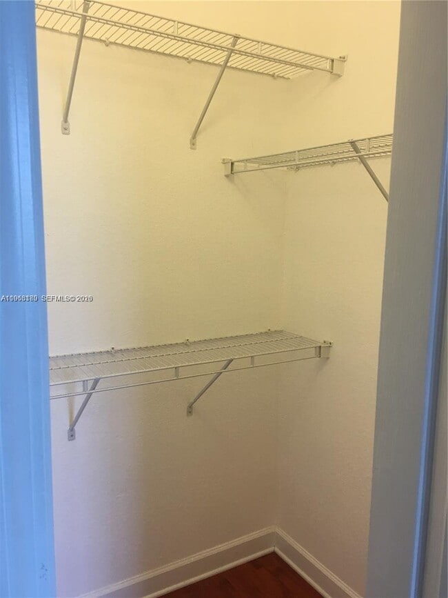 Building Photo - 14962 SW 23rd Way