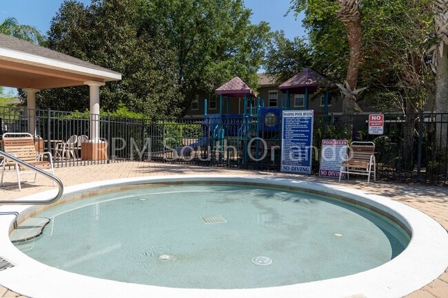 Building Photo - Coral Cay Resort 5/3 furnished or unfurnished