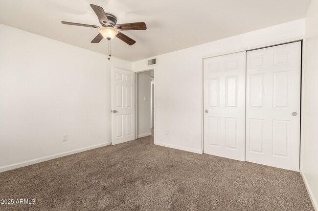 Building Photo - 13234 N 38th Pl