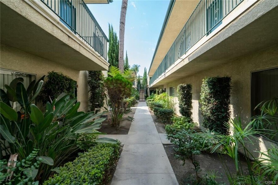 Building Photo - 11026 Imperial Hwy.