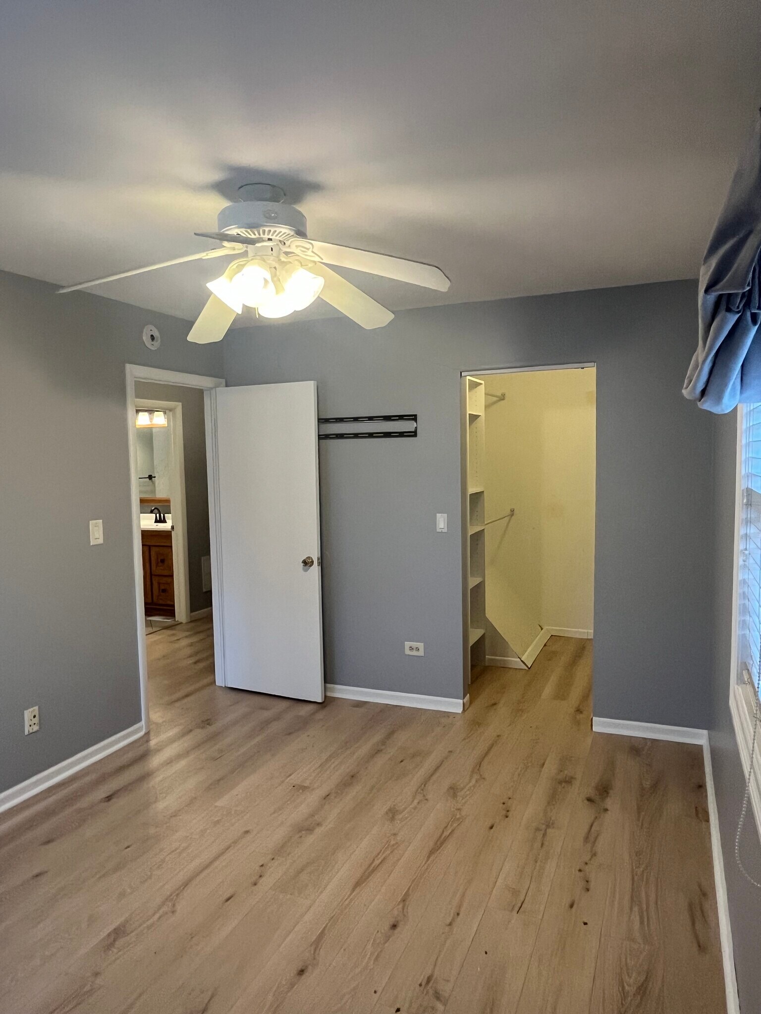 Building Photo - 761 Harms Ct