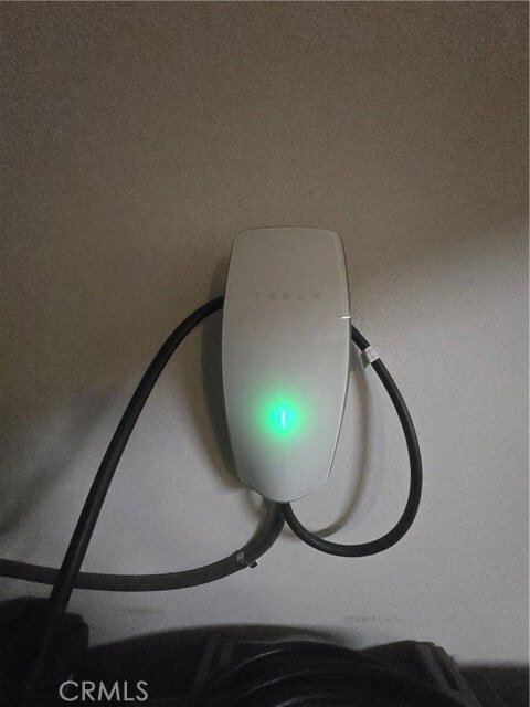 Building Photo - 10901 Montauk Ln