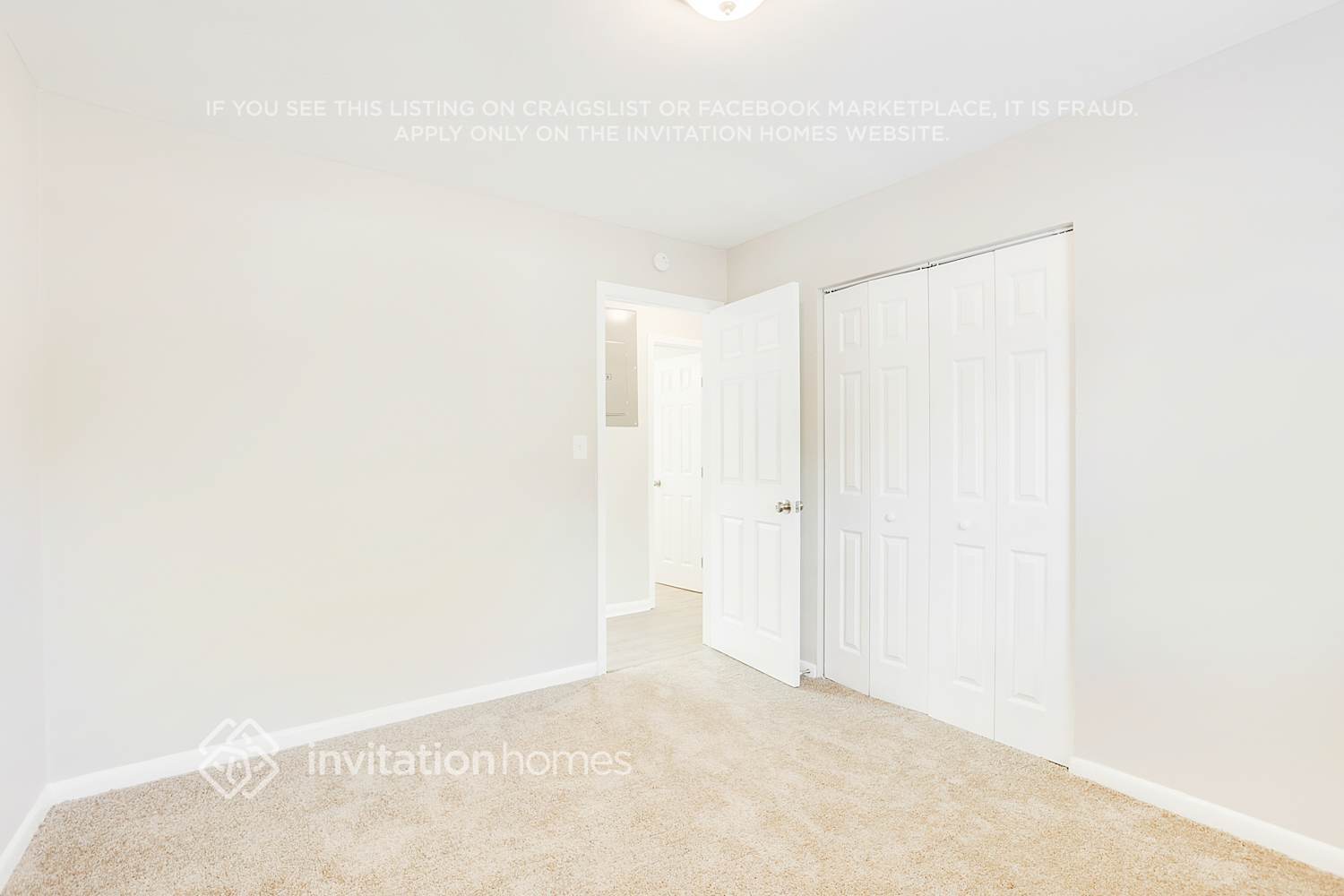 Building Photo - 2355 Collier Dr