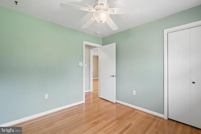 Building Photo - 8109 Broadview Dr