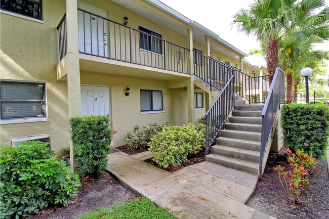 Building Photo - Gorgeous New Remodel! Pine Haven Condo in Bonita Springs!