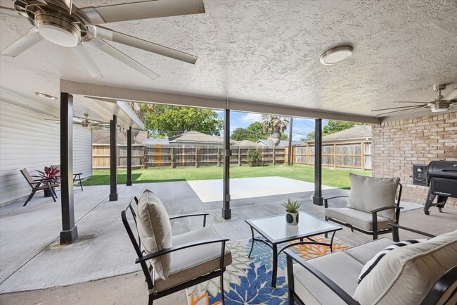 Building Photo - 7614 Braesview Ln