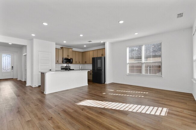 Building Photo - Spacious New-Build in Vibrant Community Mo...