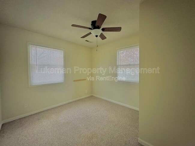 Building Photo - 1202 Orchard Dr