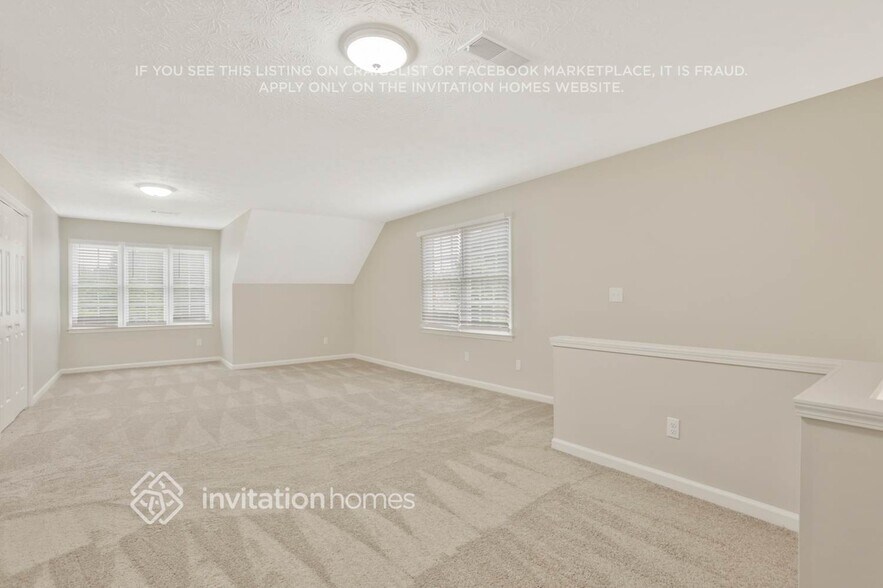 Building Photo - 2579 Hickory Cove SW