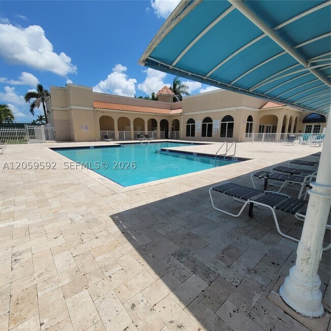 Building Photo - 1114 NW 124th Ct