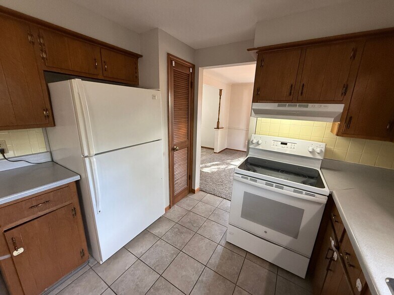 Building Photo - 3121 Simcoe Ct
