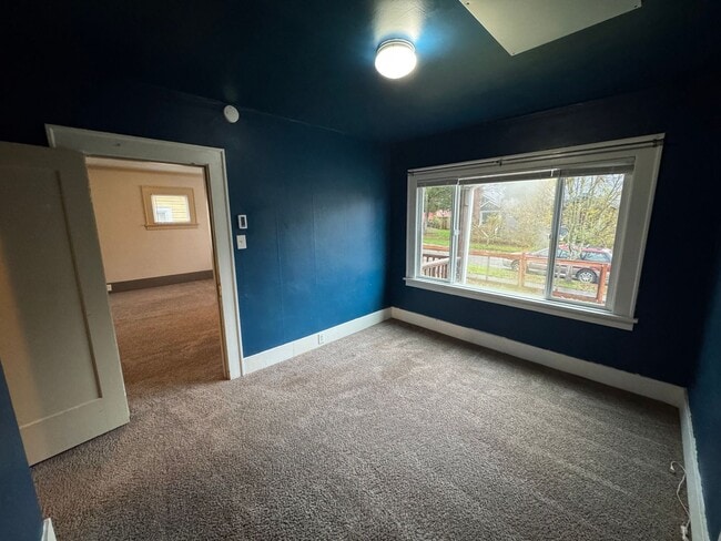 Building Photo - Charming House in Bellingham - 4 Bedroom 1.5 Bathroom