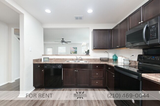 Building Photo - 2019 4-Bedroom Home | 2,106 Sq Ft | Fenced Yard | 2-Car Garage | Pet Friendly | Near Lackland & 1604