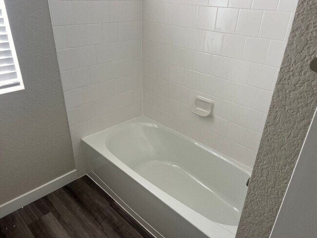 Building Photo - Beautiful New Home in Pueblo West