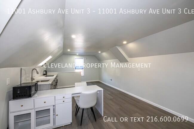 Building Photo - 11001 Ashbury Ave