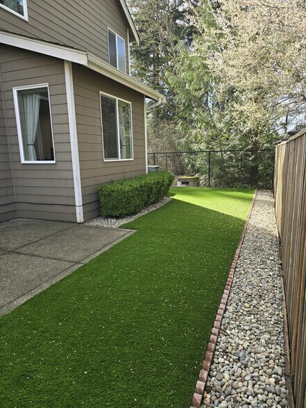 Building Photo - 21912 SE 240th Pl