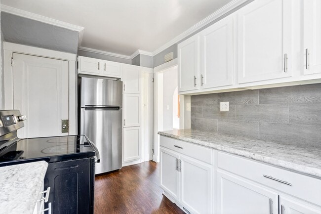 Building Photo - Cozy 3 bedroom in Wilkinsburg - AVAILABLE NOW!