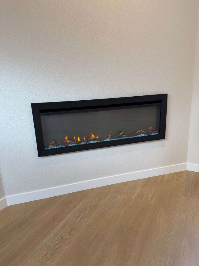 Building Photo - Brand New Estacada 3 bed/2 1/2 bath Home!