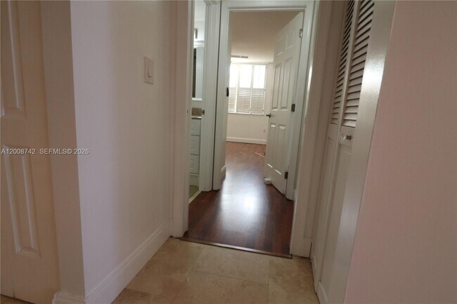 Building Photo - 4836 N State Rd 7