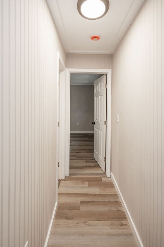 Building Photo - Updated 3BR/2BA Home – $500 OFF 1st Month!