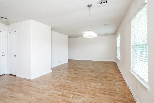 Building Photo - 13431 Ella View Lane