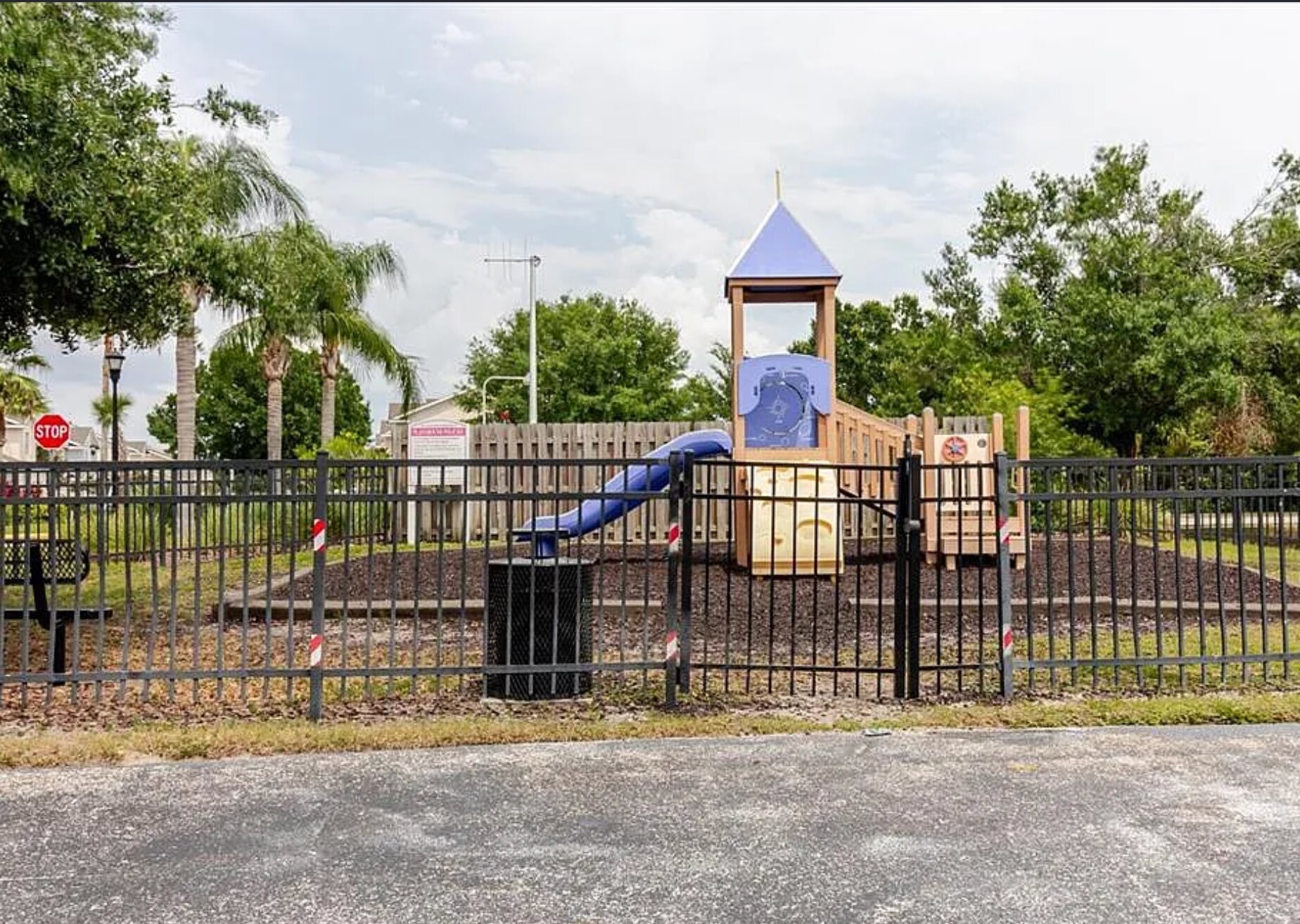 Building Photo - 6018 Portsdale Pl