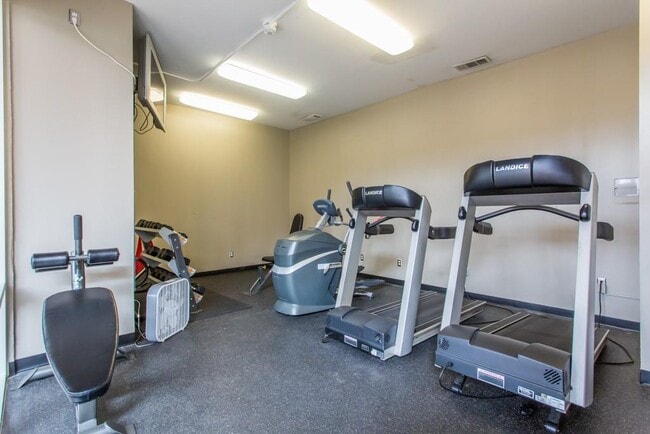 Building Photo - 659 Auburn Ave NE