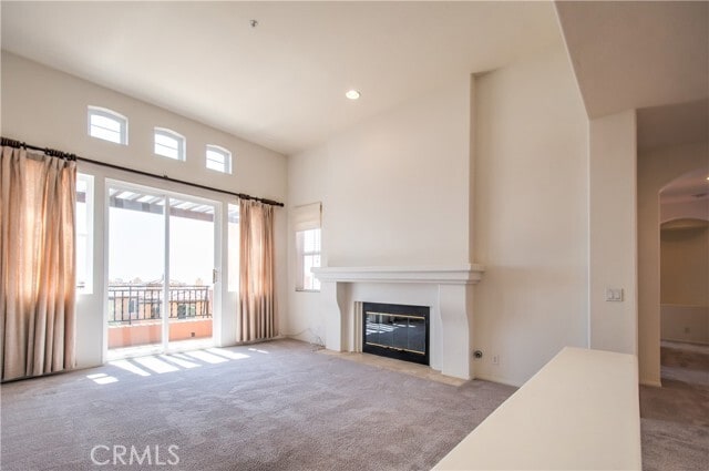 Building Photo - 15 Riva Dr