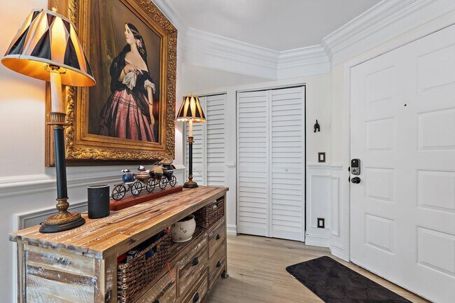 Building Photo - 1605 S US Hwy 1