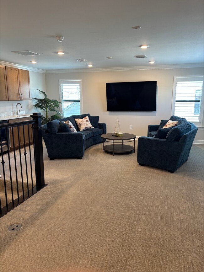 Building Photo - 9574 Everglades Dr