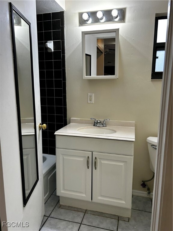 Building Photo - 229 Hancock Bridge Pkwy