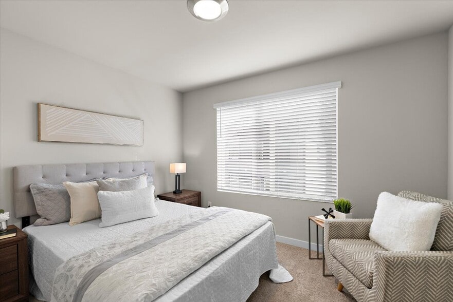 Building Photo - 9612 19th Ave SE