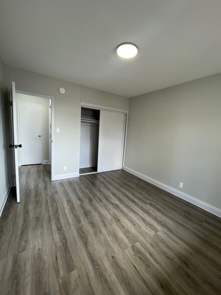 Building Photo - 3800 W 27th St