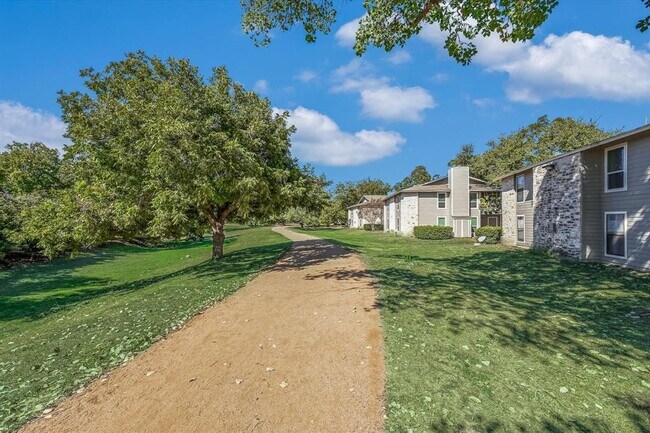Building Photo - 10616 Mellow Meadow Dr