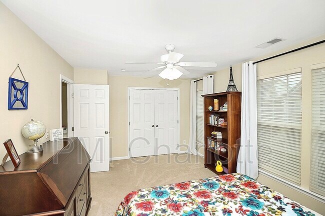 Building Photo - 11503 Destin Ln