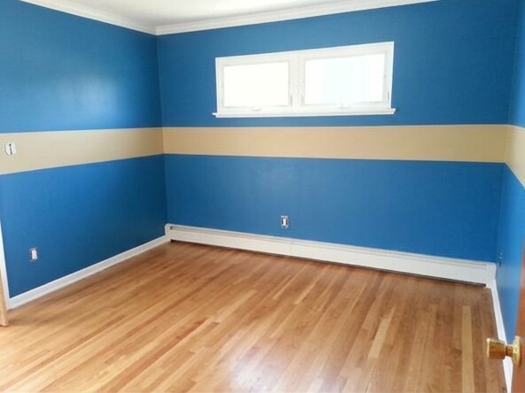 Building Photo - 97 Bates St