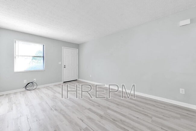Building Photo - 4955 Kilconnel Dr